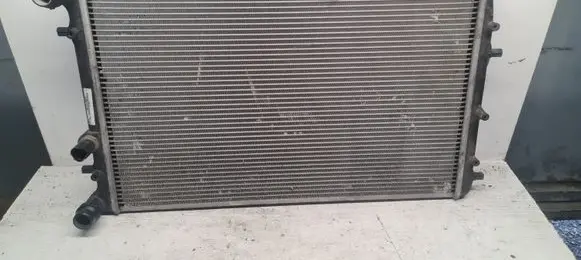 Skoda Roomster (5J) Coolant radiator 6Q0121253R