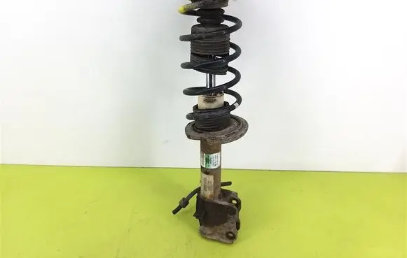 Mitsubishi Colt CZ3 Front shock absorber with coil spring