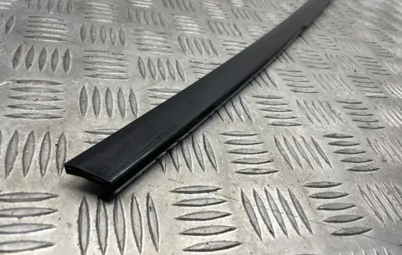 BMW 7 F01 F02 F03 F04 Dashboard glove box trim 9160535
