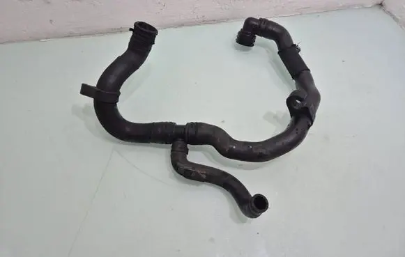 Volkswagen PASSAT CC Engine coolant pipe/hose 