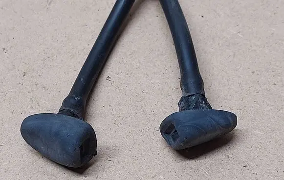 Citroen C5 Windshield washer spray nozzle 