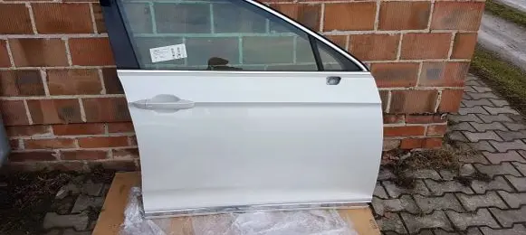 Volkswagen PASSAT B8 Front door 3G0831056AG