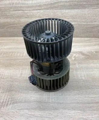 BMW 5 E60 E61 Heater fan/blower 1378108 828816