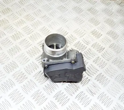 Volkswagen PASSAT B6 Throttle valve 06F133062G A2C53044094
