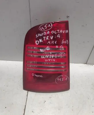 Skoda Octavia Mk1 (1U) Rear/tail lights 1U9945095B