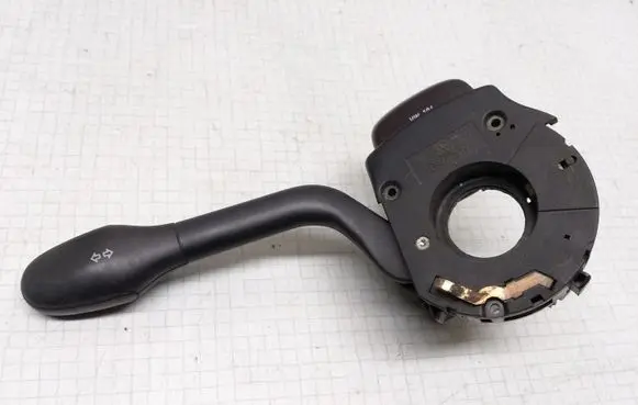 Volkswagen Golf III Indicator stalk