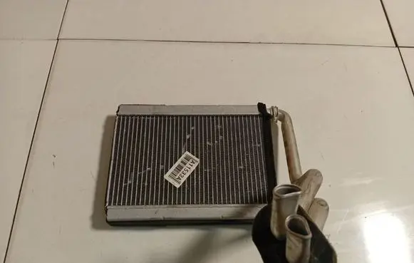 Toyota Yaris Heater blower radiator