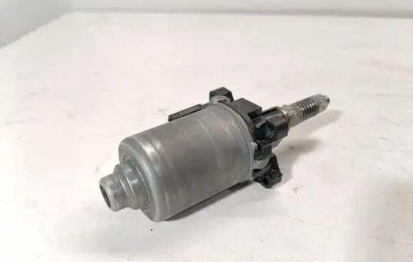 Lexus RX 450H Seat adjustment motor 43944010400