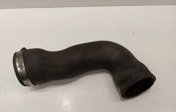 Intercooler hose/pipe