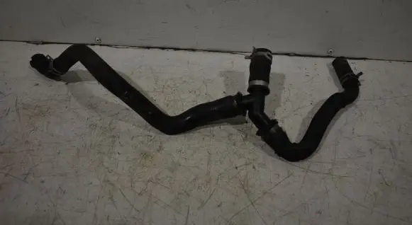 Ford Focus Engine coolant pipe/hose