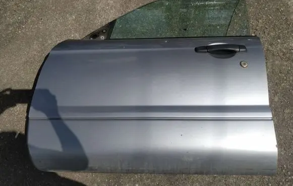 Subaru Forester SG Front door pilkos
