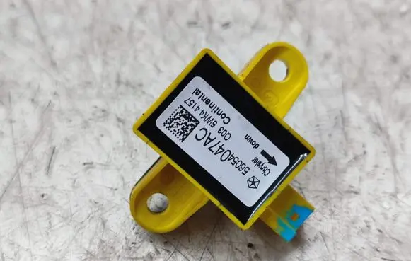 Fiat Freemont Airbag deployment crash/impact sensor 56054047AC