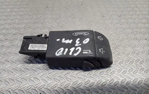 Renault Clio II Sound control switch 8200058695