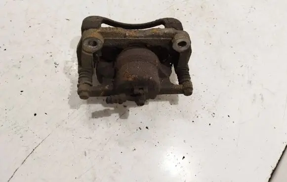 Nissan Qashqai Front brake caliper