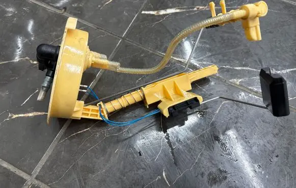 BMW X1 E84 Fuel level sensor A2C53039244