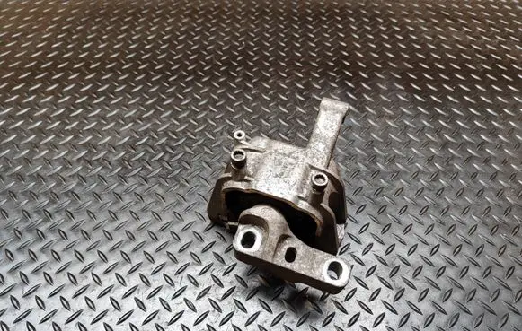 Seat Alhambra (Mk2) Engine mount bracket 5N0199262f