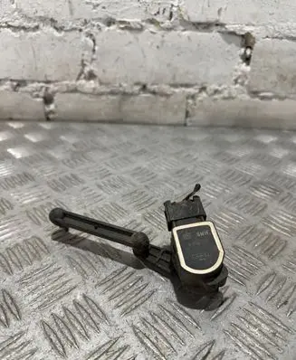 BMW X5 E70 Headlight/headlamp level sensor 6853754