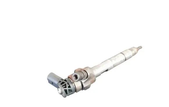 BMW 5 F10 F11 Fuel injector 781070202 0445110478 7810702