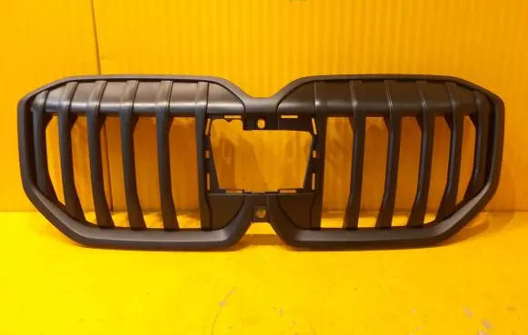 BMW 2 Active Tourer U06 Front grill 9882243