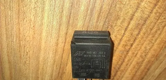 Audi A3 S3 8P Other relay 7m0951253c 95vw10k705ea