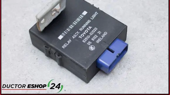Toyota Corolla Verso E121 Other control units/modules 8281002020