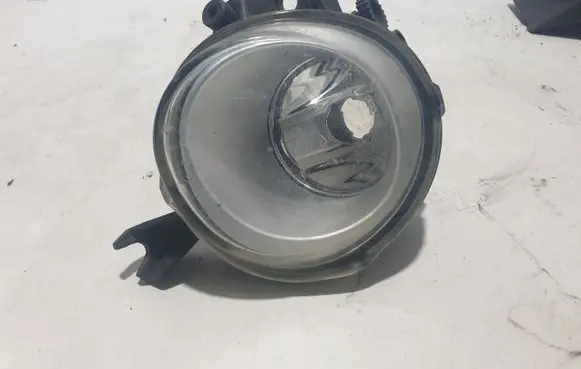 Volkswagen Touareg I Front fog light 7L6941700B