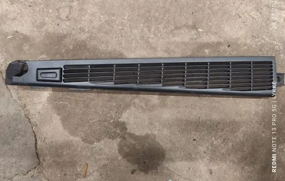 BMW 5 E39 Parcel shelf load cover mount bracket 8185227