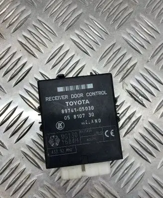 Toyota Avensis T220 Other control units/modules 8974105030 05810730