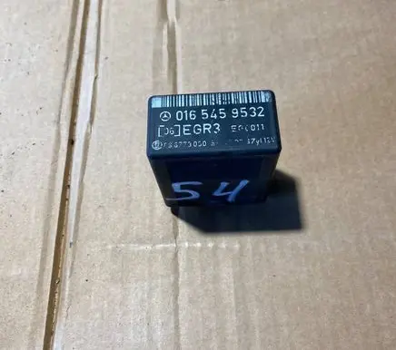 Mercedes-Benz E W124 Other relay 0165459532 1SG773000