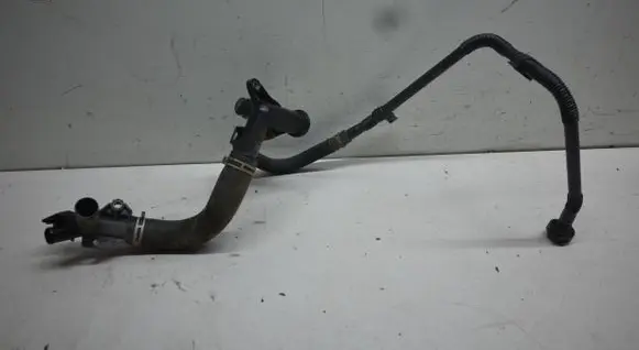 Peugeot 308 SW Engine coolant pipe/hose 9684589080