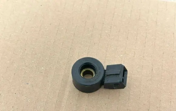 Mercedes-Benz C W204 Detonation knock sensor A0061533628