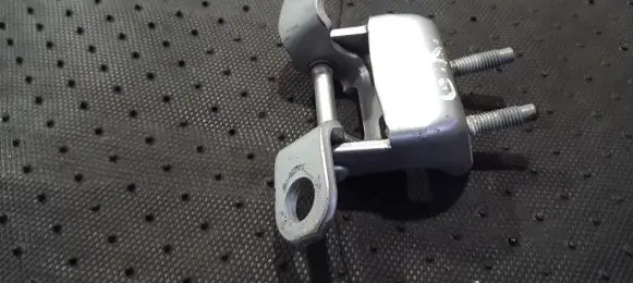 Honda Jazz Rear door lower hinge