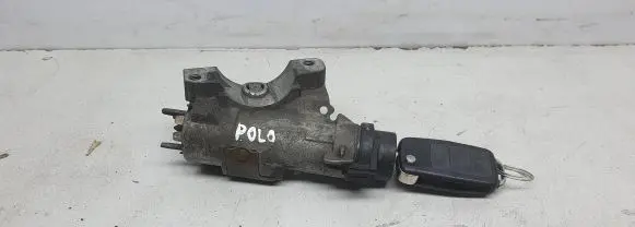 Volkswagen Polo V 6R Ignition lock 4B0905851Q