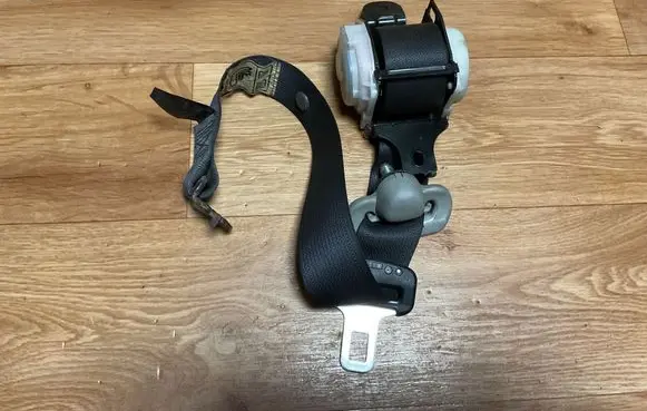 Honda Civic Rear seatbelt 045507 010107 045502