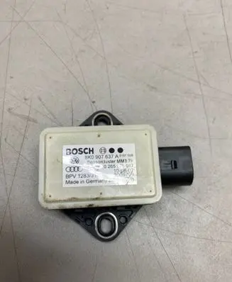 Audi A4 S4 B8 8K ESP acceleration yaw rate sensor 8K0907637A 3009709 0265005667