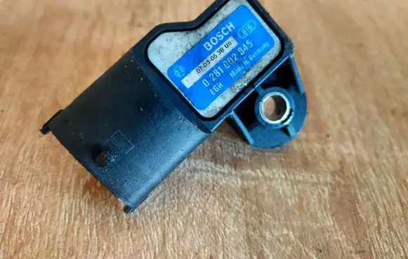 Opel Astra H Air pressure sensor 0281002845