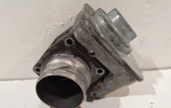 Opel Meriva B Throttle body valve 898105210