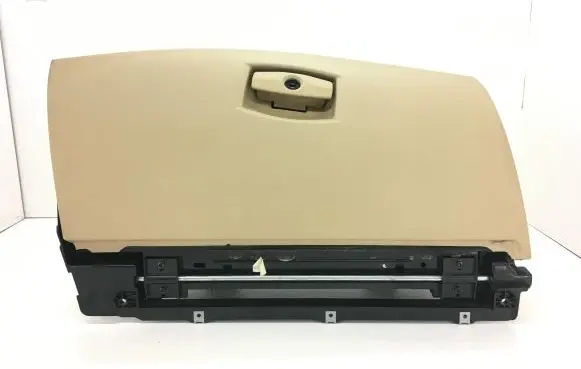 BMW 5 E60 E61 Glove box 7034080 158234