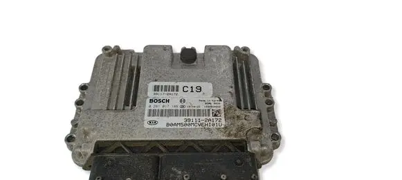KIA Soul Engine ECU kit and lock set 391172A172 391112A172 0281017146