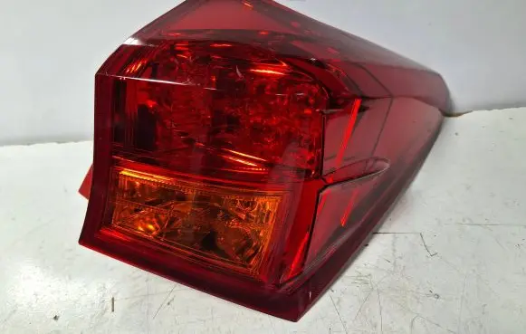 Toyota Auris E180 Rear/tail lights