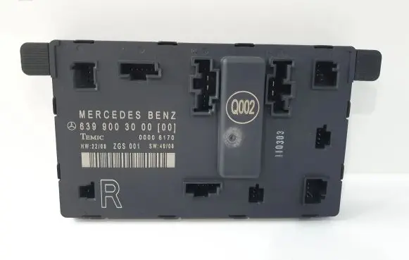Mercedes-Benz Vito Viano W639 Door control unit/module 6399003000