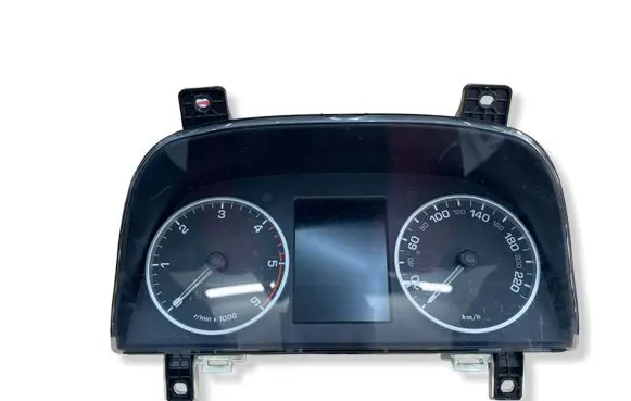 Land Rover Range Rover Sport L320 Speedometer (instrument cluster) AH2210849EJ