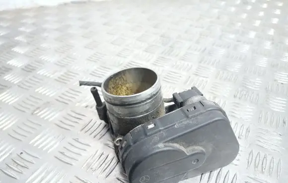 Mercedes-Benz A W168 Electric throttle body valve A1661410225