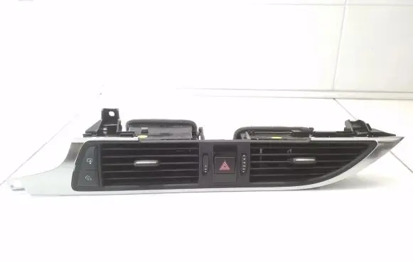 Audi A6 S6 C7 4G Dash center air vent grill 4G1820951