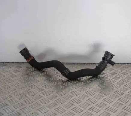 Audi A6 S6 C6 4F Engine coolant pipe/hose