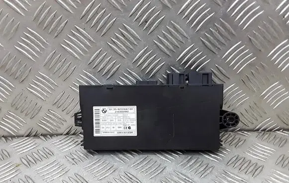 BMW 1 E81 E87 Engine control unit/module 6135923704701
