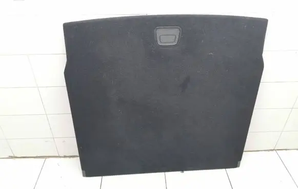 Trunk/boot floor carpet liner