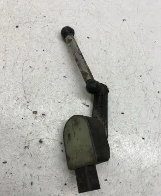 Headlight/headlamp level sensor