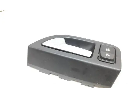 Volvo V50 Central locking switch button 30773333 03451500 30773334