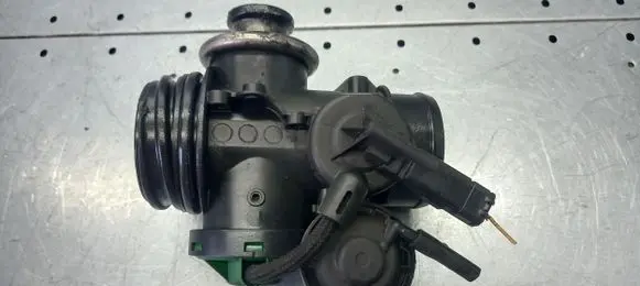 Peugeot Partner Throttle valve 9638111280